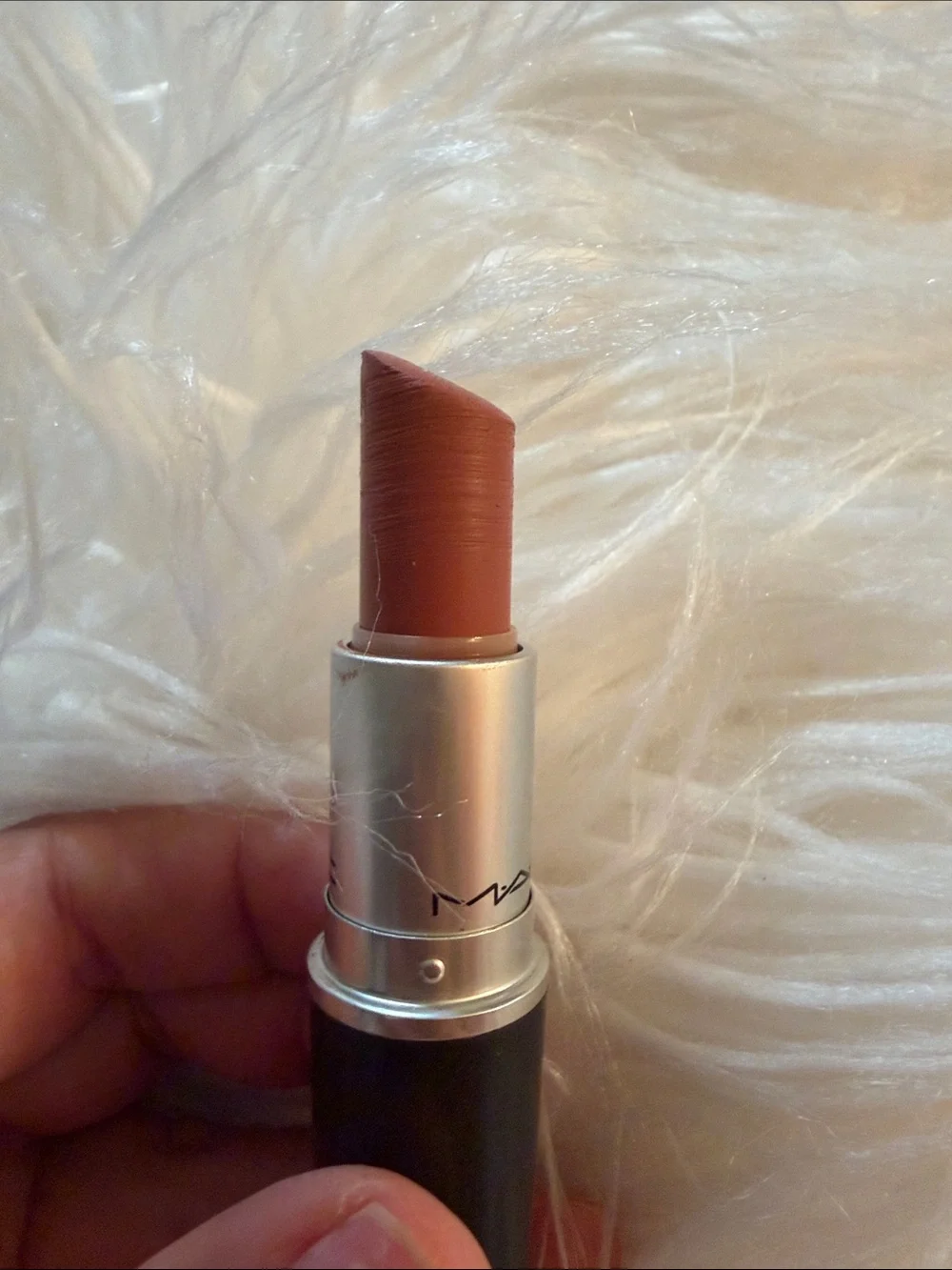 MAC Cosmetics Lipstick color velvet teddy